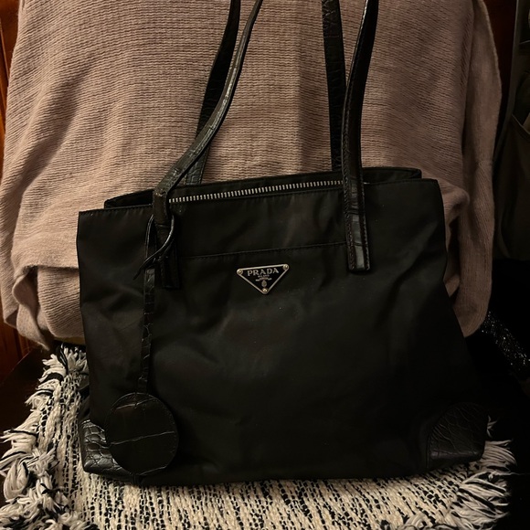 Prada Purse in good used condition. - Picture 2 of 9